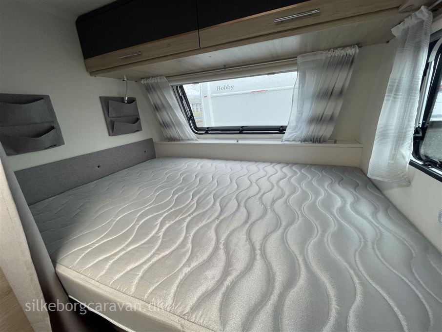 Caravelair Antares Titanium 430